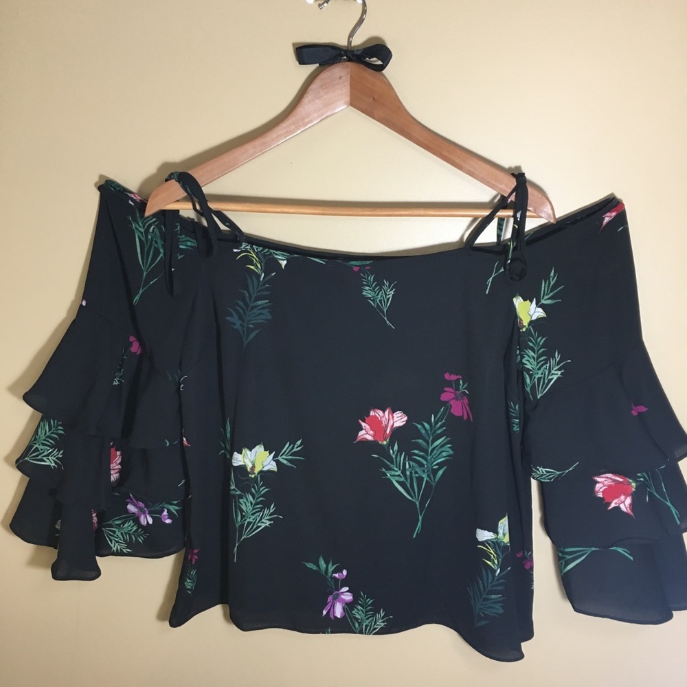 Vince Camuto Off The Shoulder Blouse